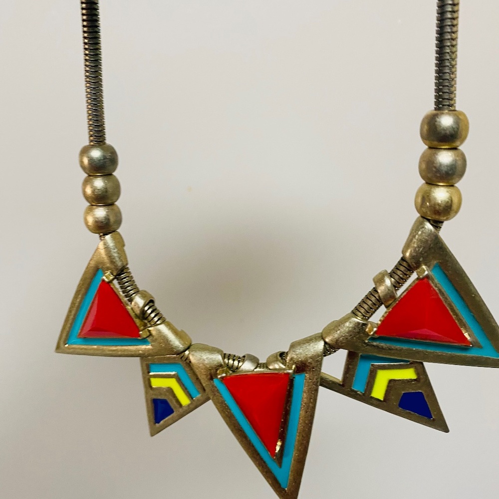 Woman Necklaces Jewelry- used good condition multiple color Jewelry-Necklaces-Pe